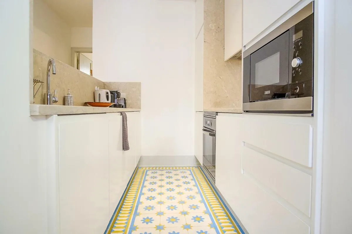 Superb Apartment In Historical Centre Lisboa